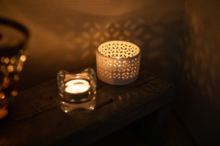 12/27　ともしびを消した後に流れだす