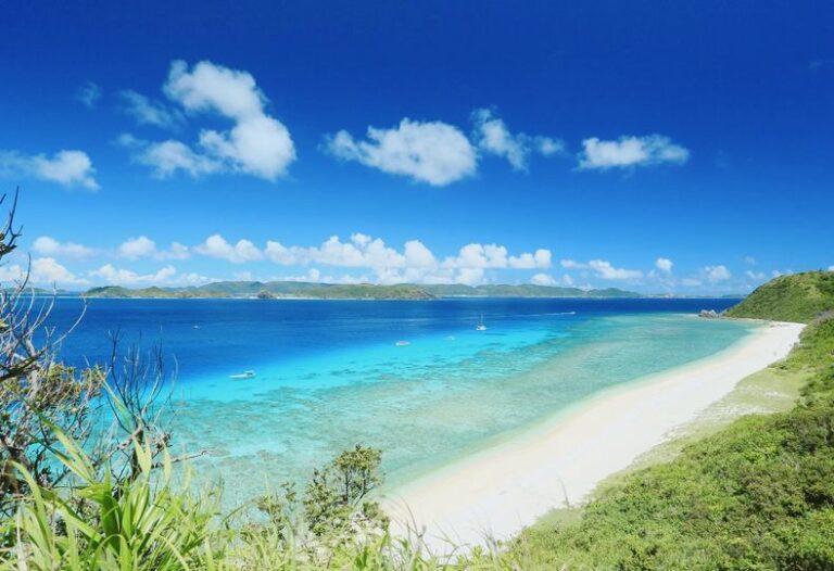 2/5　濃い青は深いところ