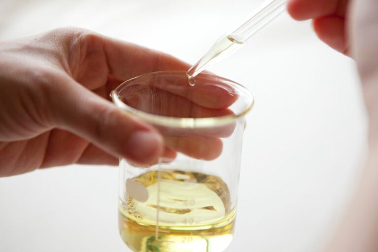 1/25　ふだん遮光瓶に入っていて