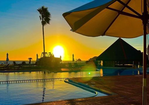 8/19　海の向こうが輝きすぎて